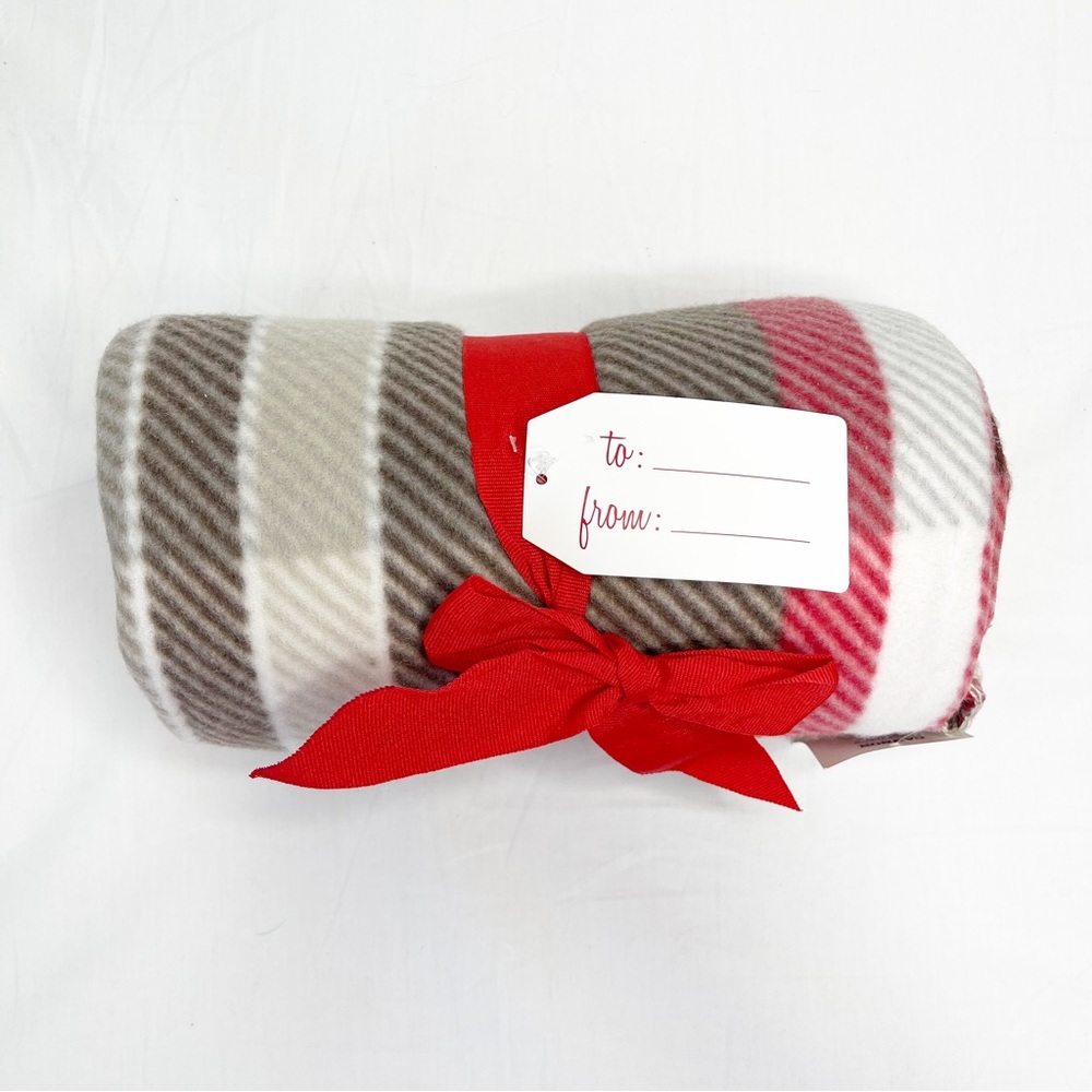 Cannon Fleece Blanket Red Plaid Throw Warm and Soft Holliday Christmas - Picture 3 of 9